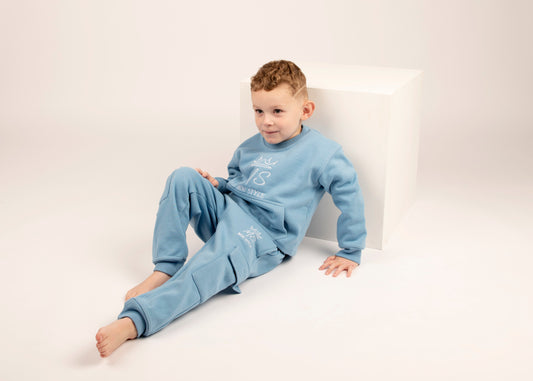 Stylish boys tracksuit
