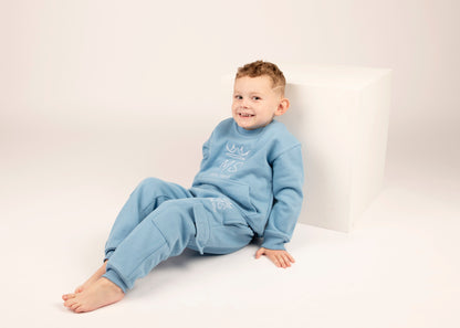 Stylish boys tracksuit