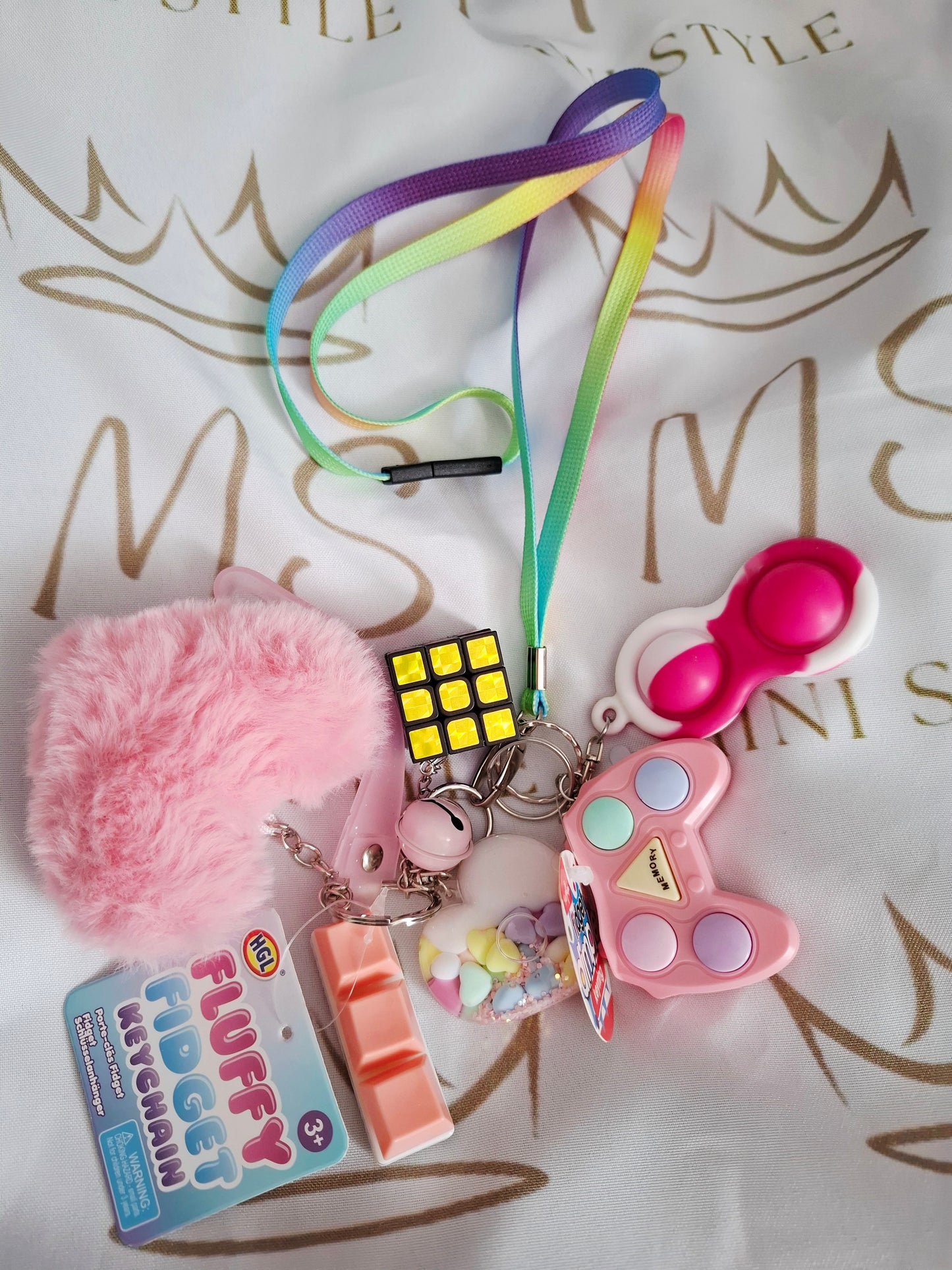 Fidget lanyard