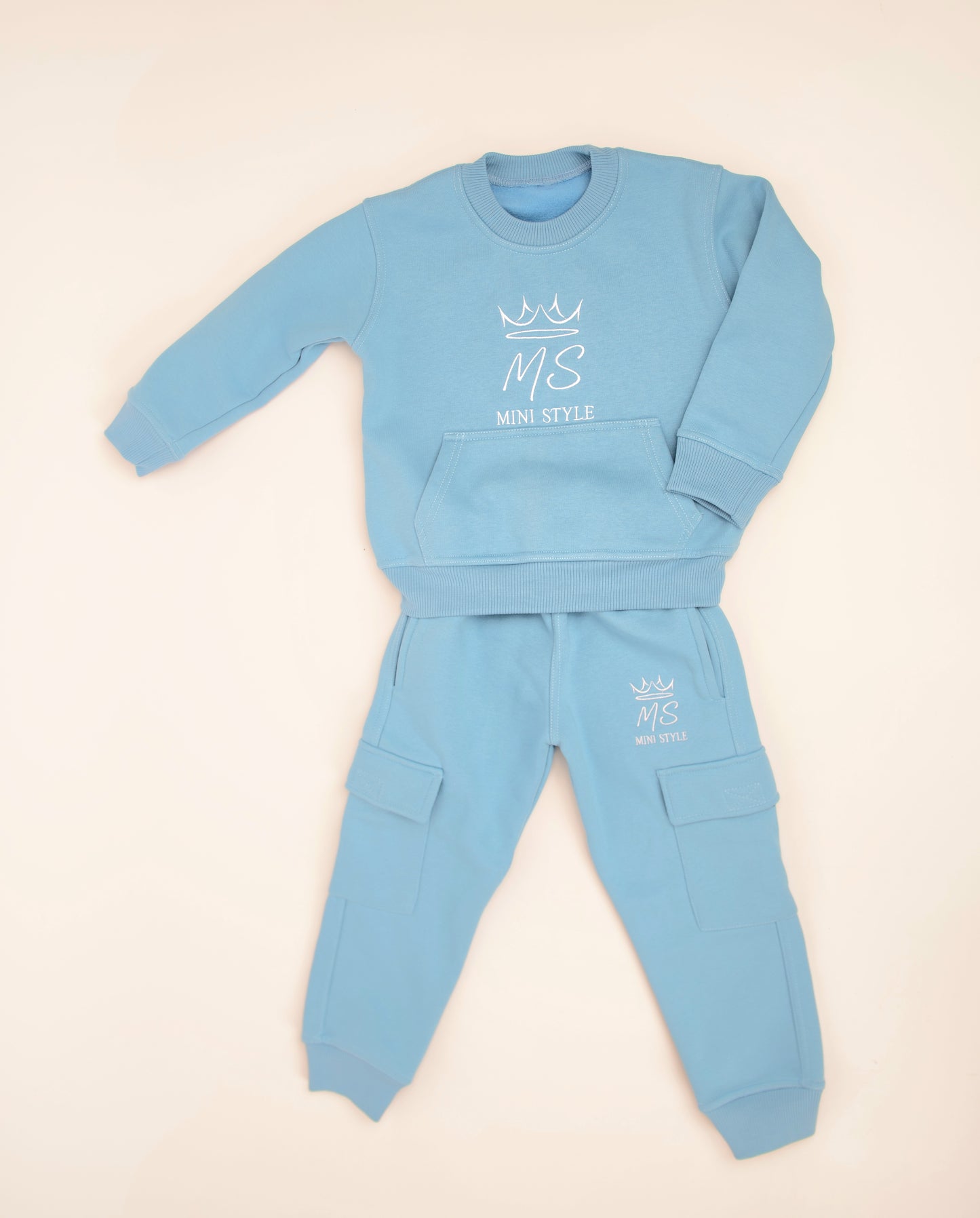 Stylish boys tracksuit