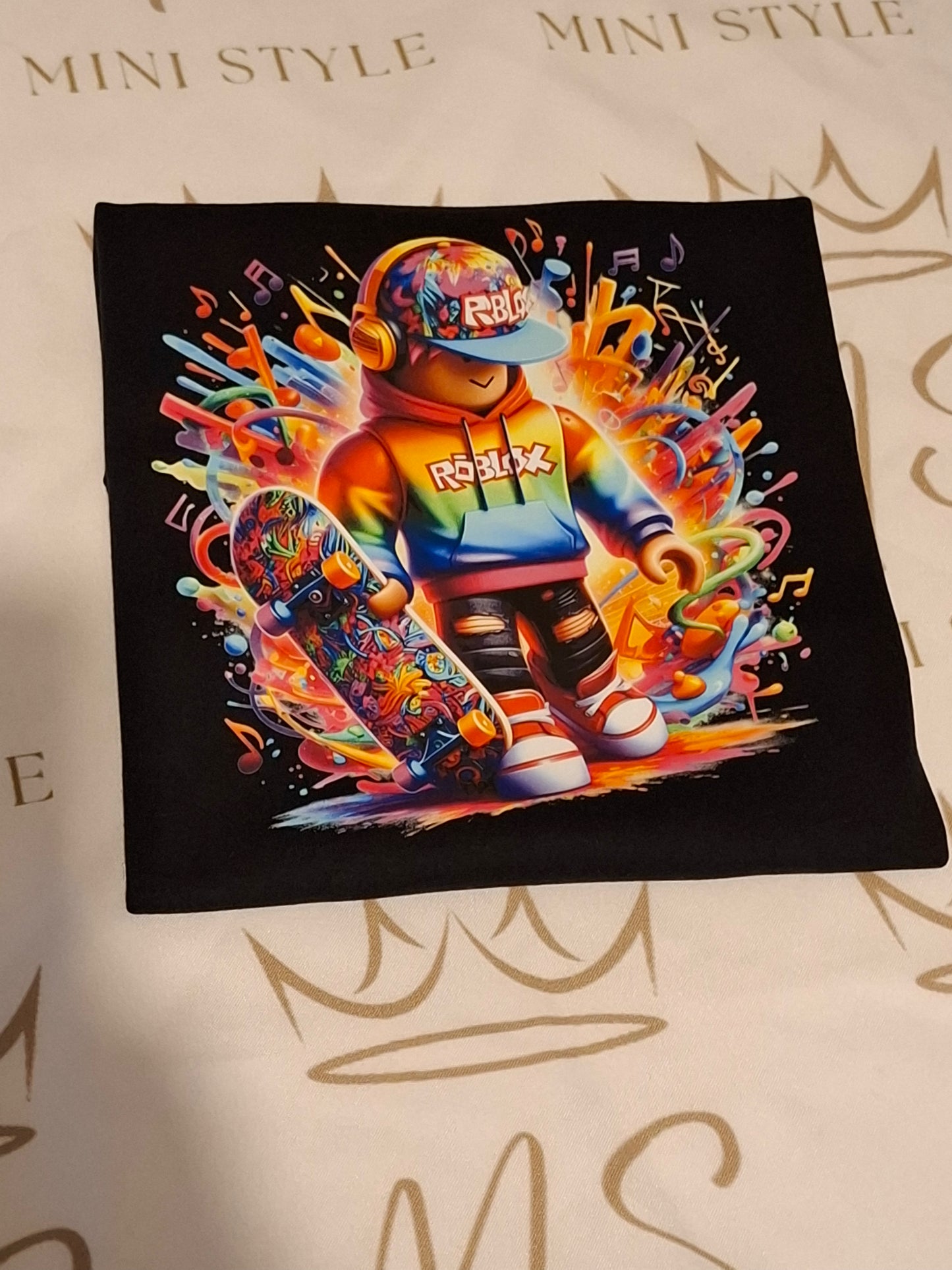 Roblox colourful printed t-shirt